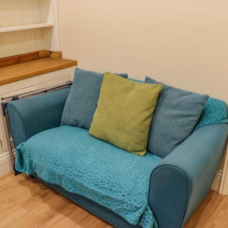 Apartment 6 Γουίτμπι Εξωτερικό φωτογραφία