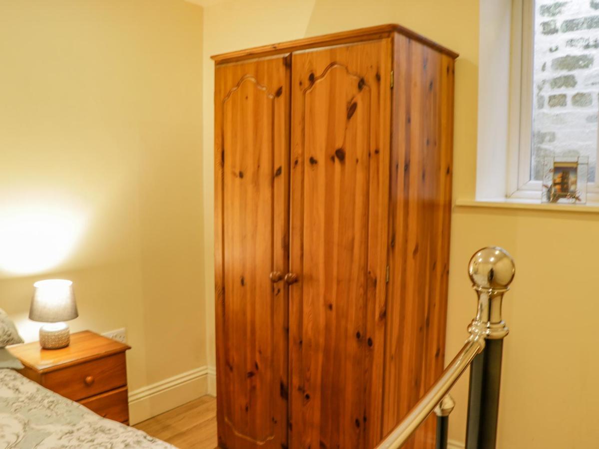 Apartment 6 Γουίτμπι Εξωτερικό φωτογραφία